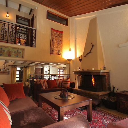 Alpine Escape Maisonette By Ski Alure Arachova Ngoại thất bức ảnh
